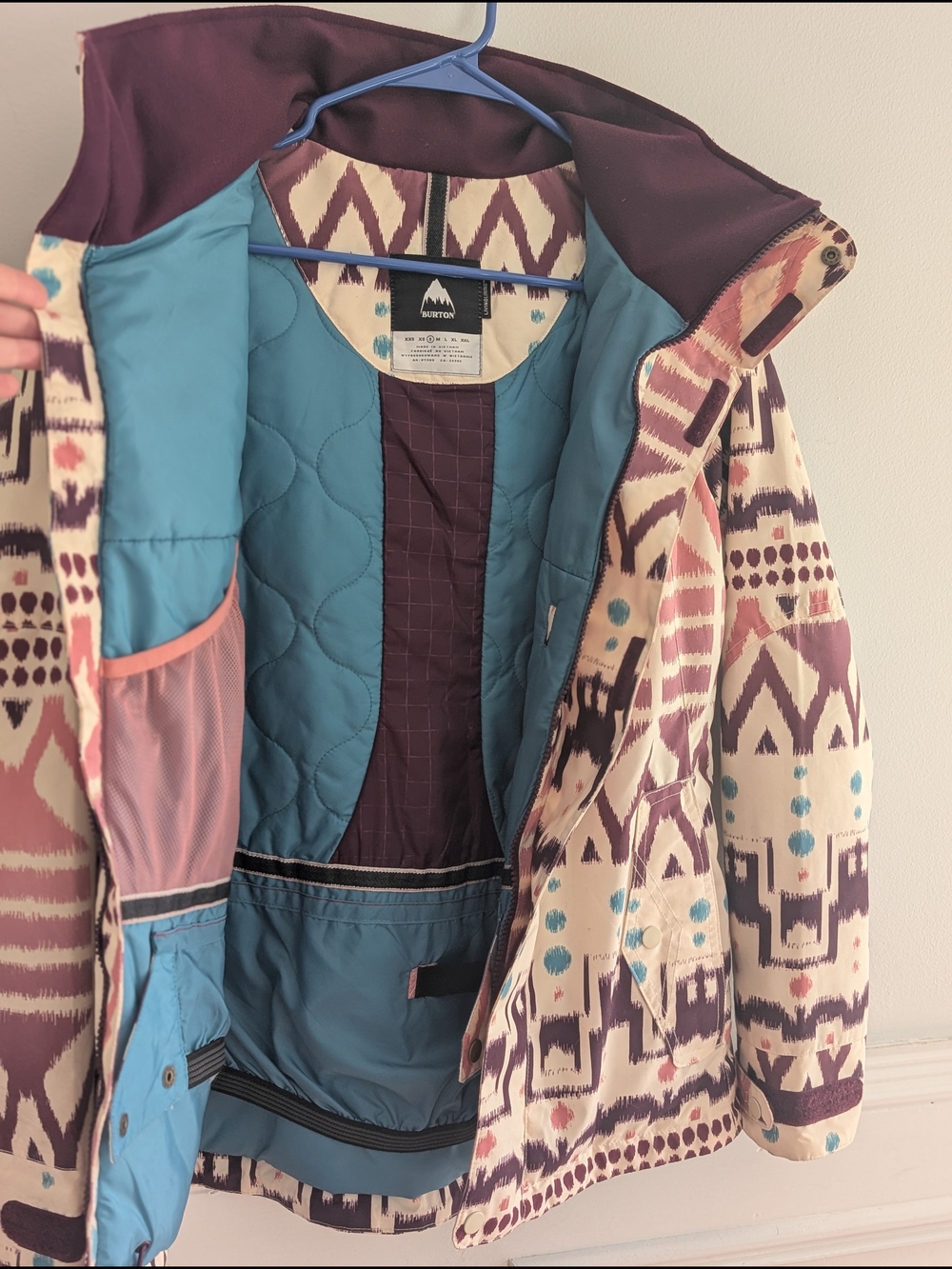 Burton Cream, Mauve & Teal Patterned Hooded Ski Jacket - Picture 3 of 7